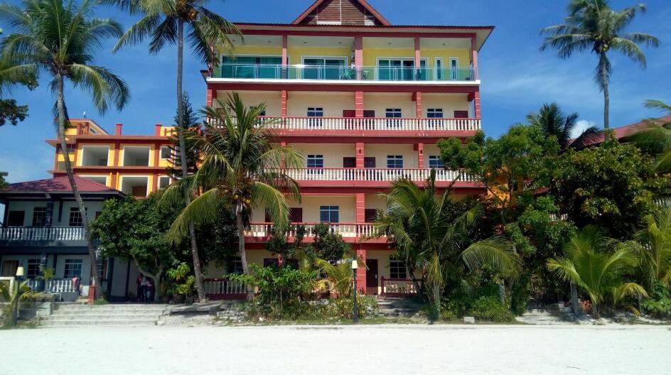 Melati Tanjong Beach Resort Pantai Cenang  Luaran gambar